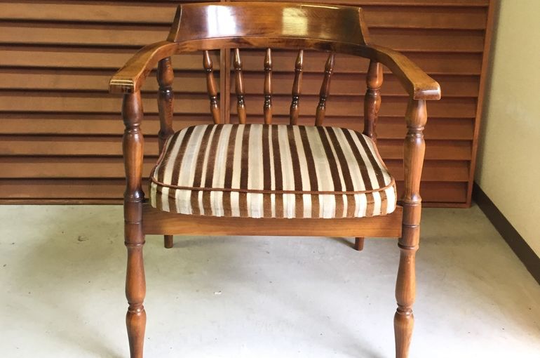 オールドカリモクのチェアを新宿区で買取させて頂きました 東京のリサイクルショップが発信する買取履歴にてお得な情報を届けます