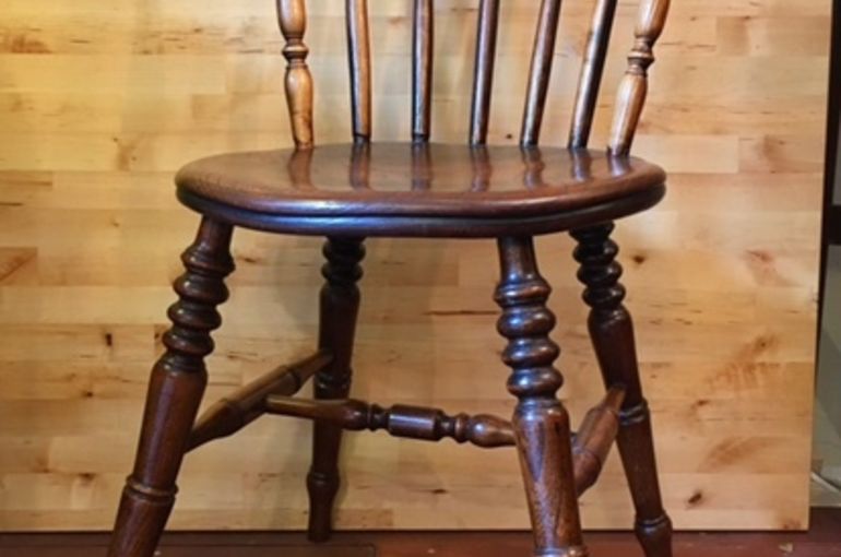 英国アンティーク CAURSES AU ANTIQUESチェア
